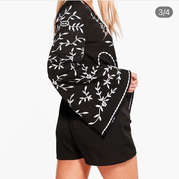 Embroidered romper - Picture 2 of 9